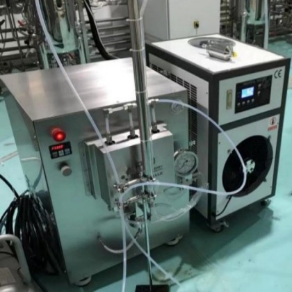 1-3 均質(zhì)機.jpg